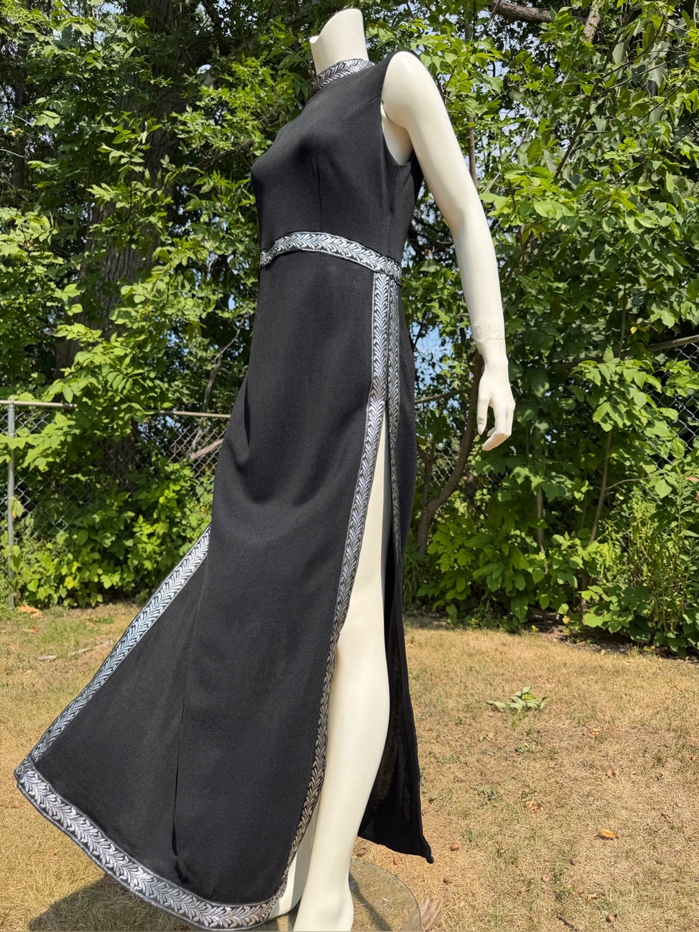 Vintage BLACK SIDE SLITS DRESS 1960s 1970s Metallic SILVER BROCADE Witchy Mod ML